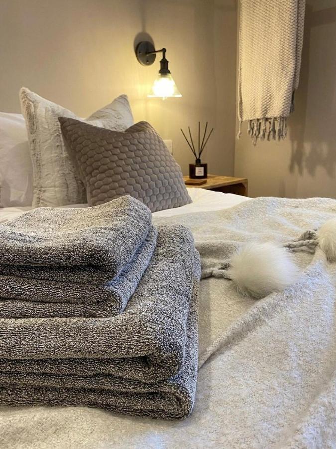 Villa The Hideaway Retreat Omagh Esterno foto