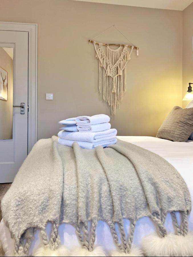 Villa The Hideaway Retreat Omagh Esterno foto