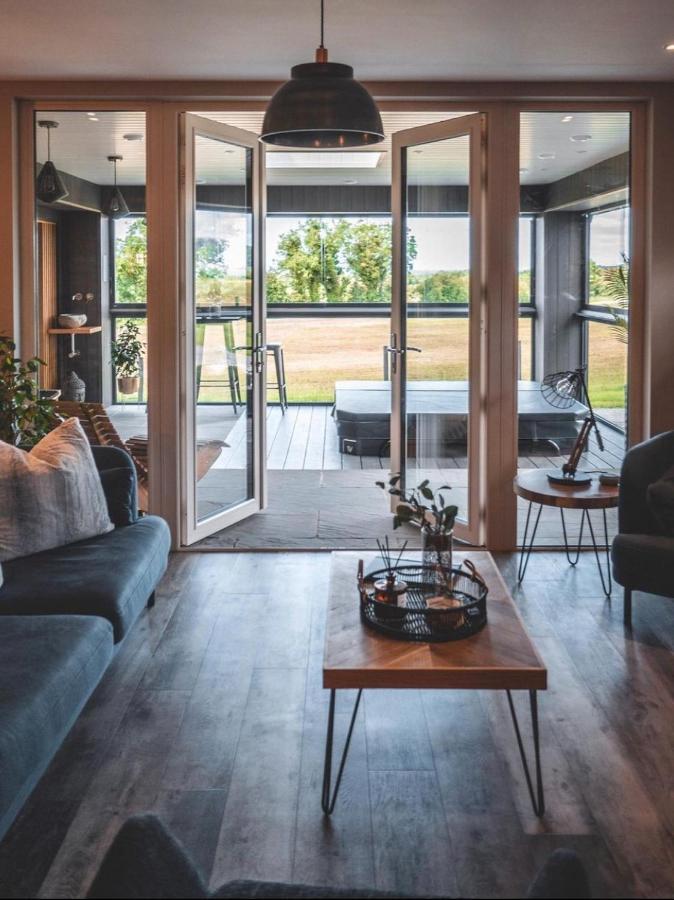 Villa The Hideaway Retreat Omagh Esterno foto