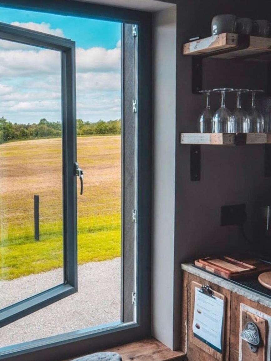 Villa The Hideaway Retreat Omagh Esterno foto